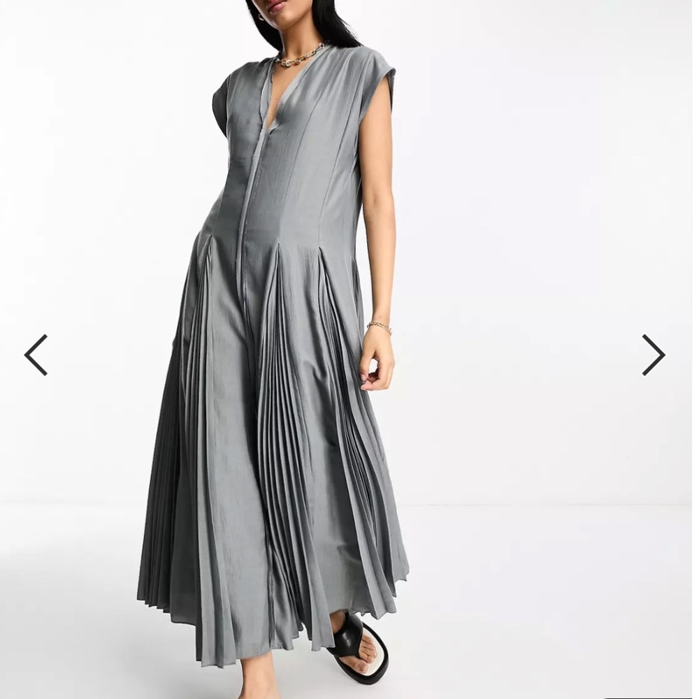 ASOS Gray Pleated Maxi Dress - Picture 3 of 4